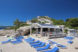 Restaurant Moro buoys