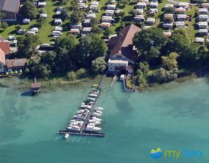 Steg der Nasbo Werft