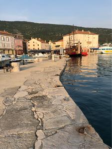 Cres harbour
