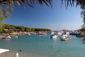 Buoy field Vinogradišće