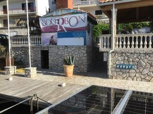 Resturant Bourbon jetty