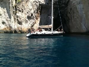 Paxos caves - Beautiful cave its nice to visit with dingy in calm waters.!!!