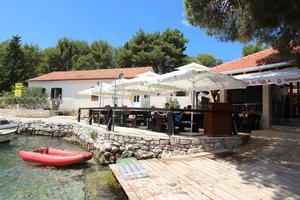 Konoba Sesula mooring