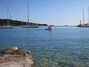 Bojenfeld vor Primosten