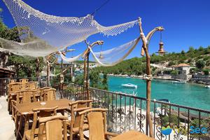 Konoba Arsenol Buoy field