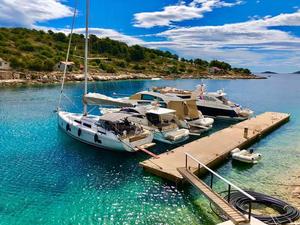 Konoba Smokvica quay