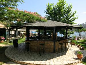 Karnayio Taverna