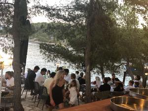 Konoba Familja buoys