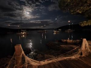 Konoba Familja buoys