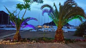 Azmak Restaurant Steg