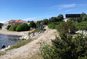 Restaurant Korkyra xyz buoys