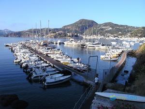 Eol Mare Marina Resort