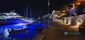 Augusta Insula restaurant  jetty