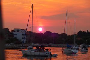 Konoba Makina - Sonnenuntergang von der Terrasse aus gesehen