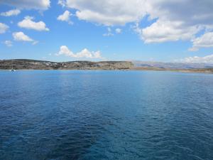 Pori - Blick vom Ankerplatz Richtung Norden
Im Hintergrund ist Naxos zu sehen