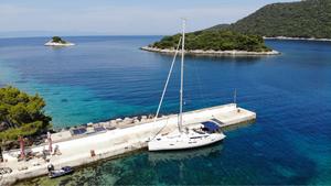 Konoba Mrčara jetty Lastovo