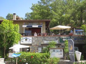 Okeanos Cafe Bistro & Restaurant