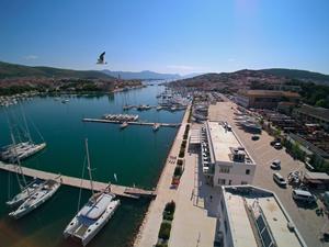 Marina Trogir Parking