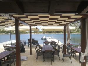 Konoba Larus buoy field