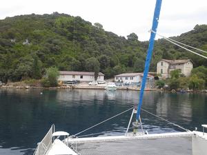 Restaurant Dalmatinac quay - approaching the old house (built 120 years ago)