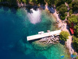 Konoba Mrčara jetty Lastovo