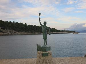 Port Gaios - Statue of Georgios Anemogiannis