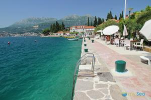Konoba Adriatic buoys