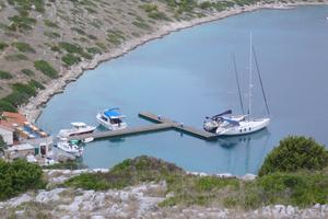 Konoba Levrnaka - jetty at Levnraka
