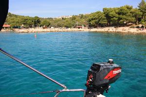 Cigrada Restaurant buoy field