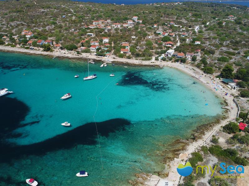 Restaurant Carubo Buoys