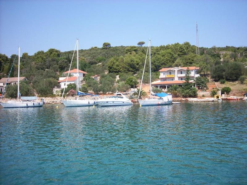 Restaurant Keko buoys