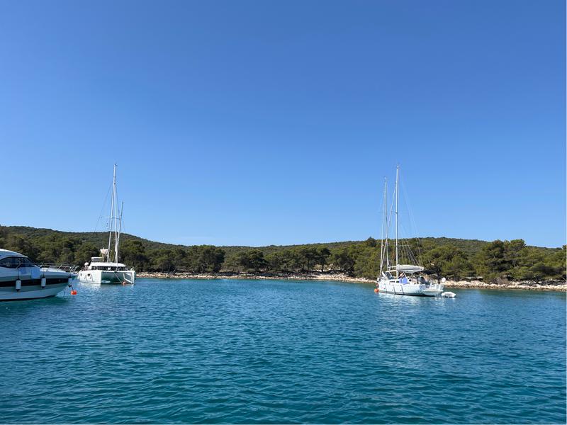 Zaklopica buoy field