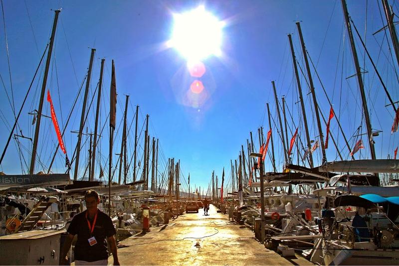 Istion Yachting - Our main charter base is located in Alimos Marina in Athens. Athens is easy to reach from any country in the world through the new Athens International Airport and many of our visitors take a few days at the beginning or end of their sailing trips to explore our capital city with its ancient history and museums and also its active nightlife!