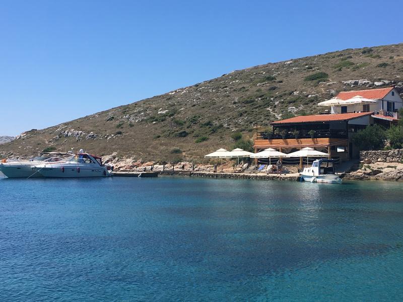 Konoba Smokvica quay