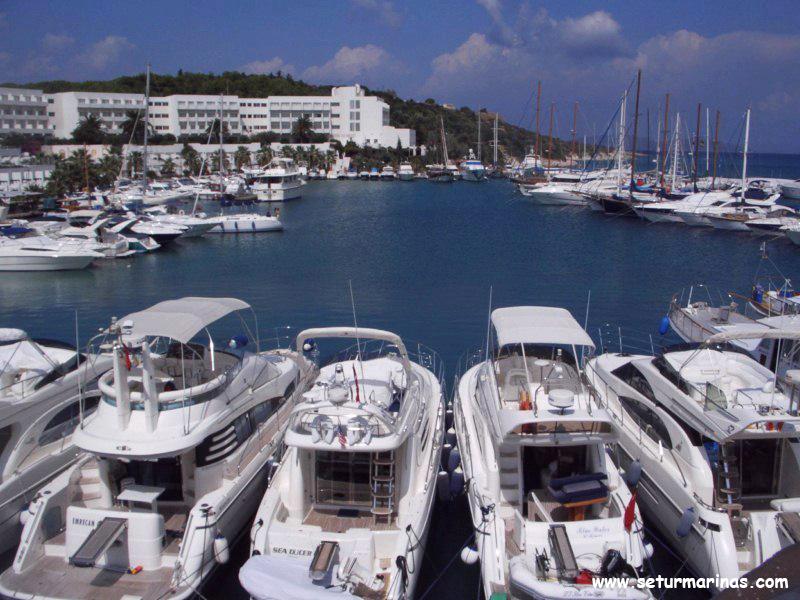 Setur Çeşme Marina