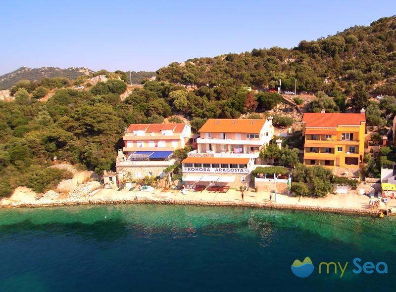 Konoba Aragosta dock