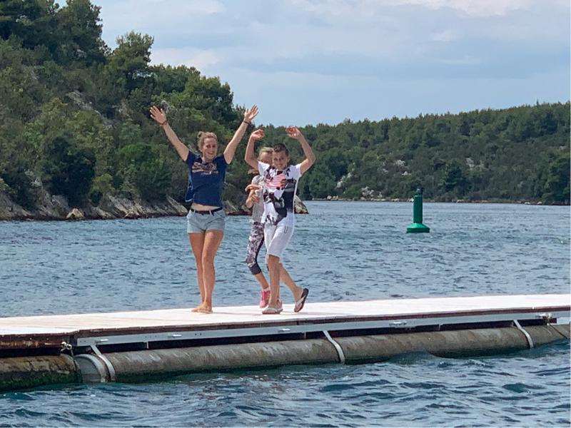 Konoba Smokvić jetty