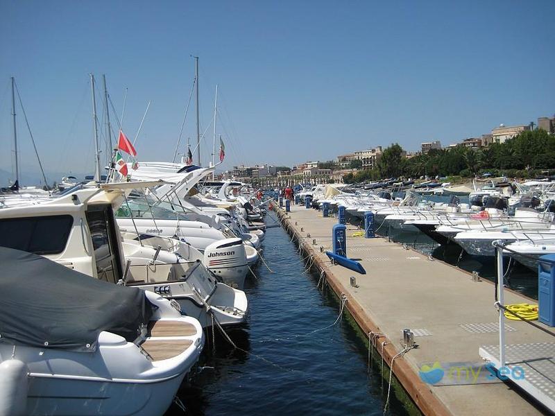Poseidon Marina