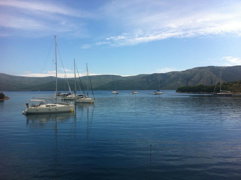 Stari Grad A Malo Stupisce