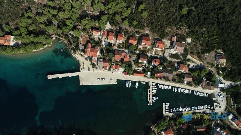 Harbour Marina Molat