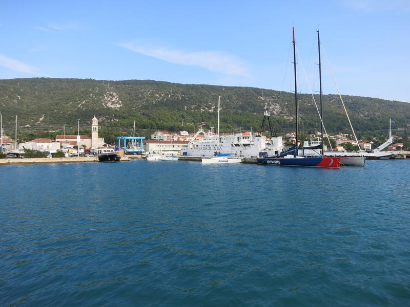 Cres Boatyard Marina