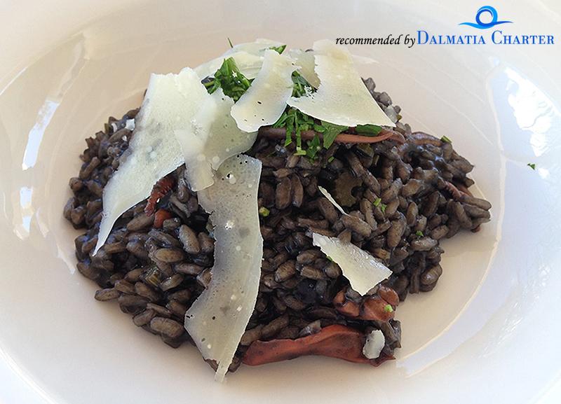 Mimi's Bistro at Tara's Lodge