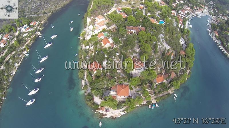 Nautical Anchorage Bobovišća