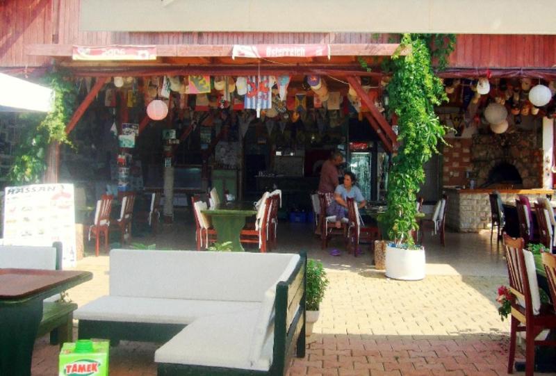 Hassan Deniz Restaurant