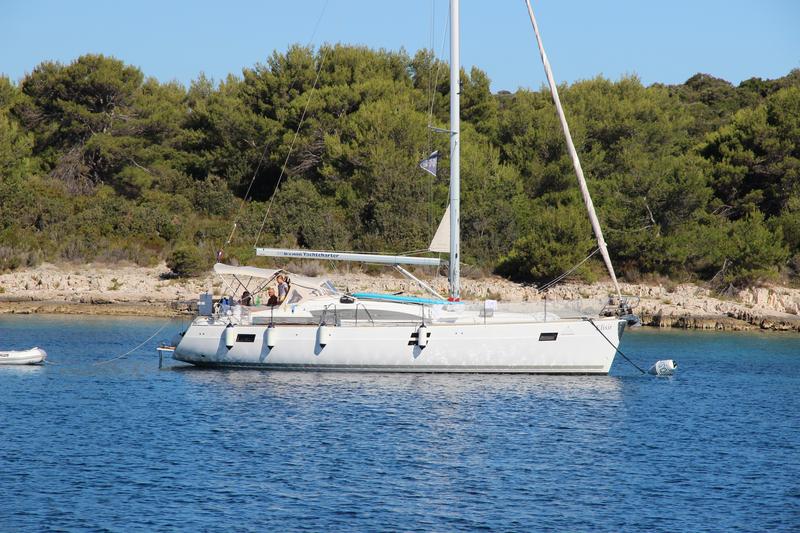Restaurant Paradiso / Soline buoy field