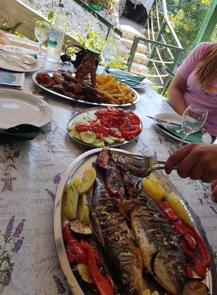 Konoba Smokvić jetty