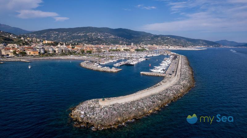 Marina di Chiavari Calata Ovest