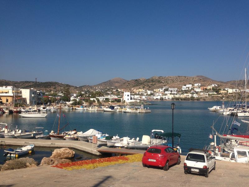 Finikas - Finikas port Syros.!!