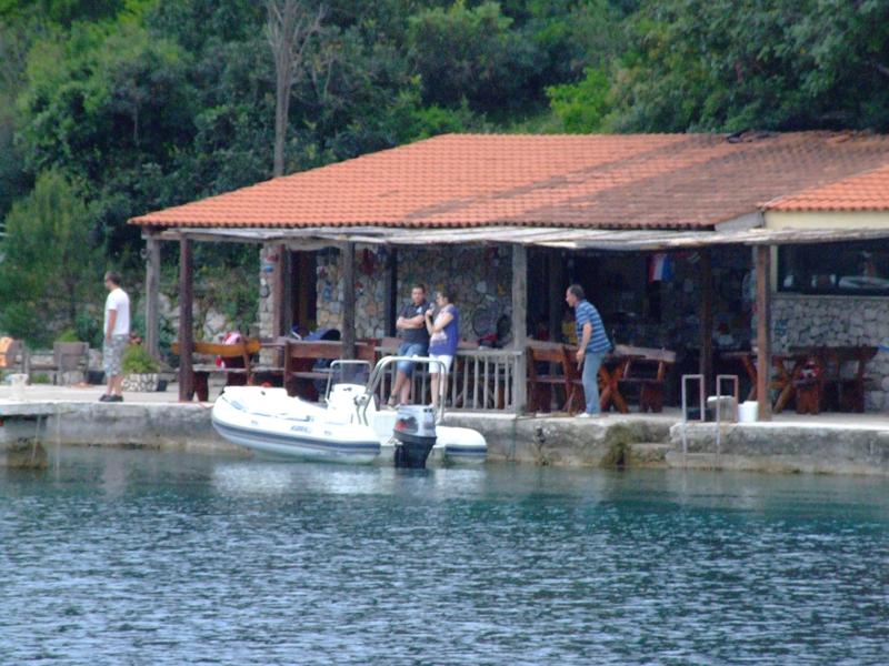 Luka's Taverna