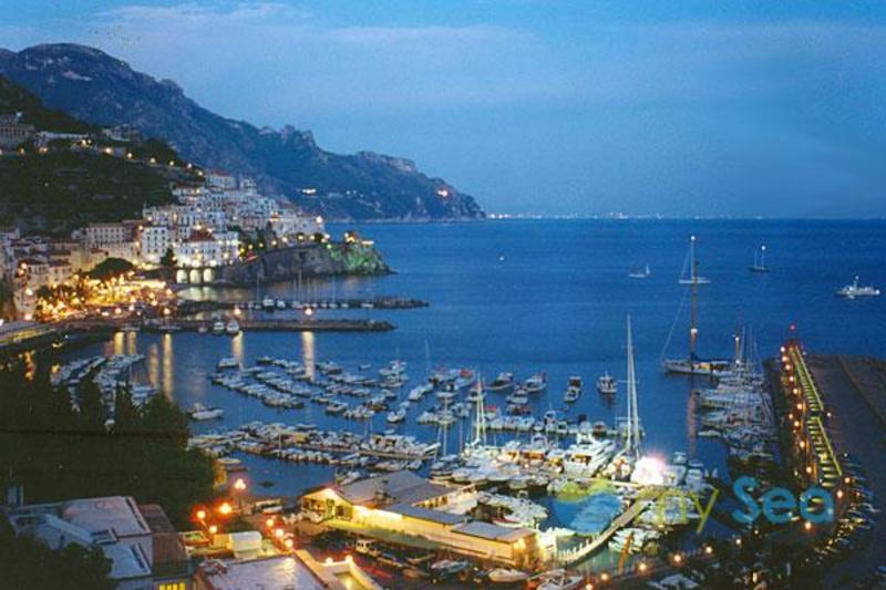 Amalfi Pontile Marina Coppola